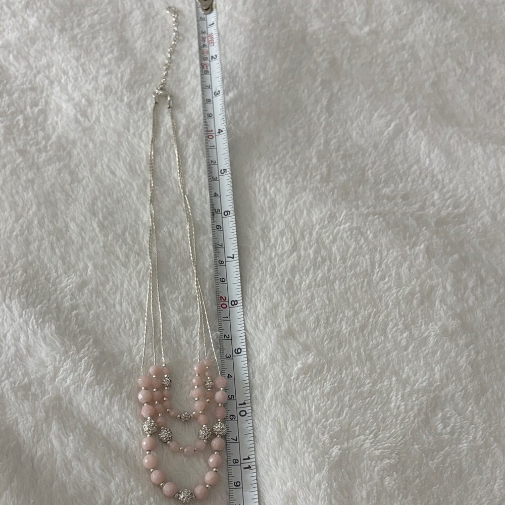 Elegant Pink and Silver Necklace - Picture 2 of 2